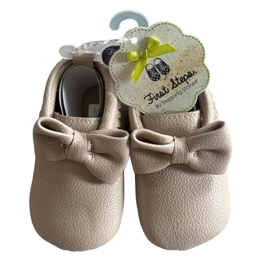 First Steps by Stepping Stones Baby Girls Beige Bow Moccasins Size 3 6-9 Months